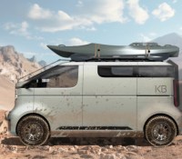 Ce camping-car électrique ne fait que 4 mètres de long, il est pourtant complet