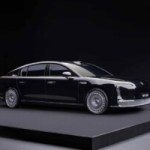 Huawei s’attaque à Rolls-Royce avec sa nouvelle voiture électrique hors norme