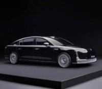 Huawei s’attaque à Rolls-Royce avec sa nouvelle voiture électrique hors norme