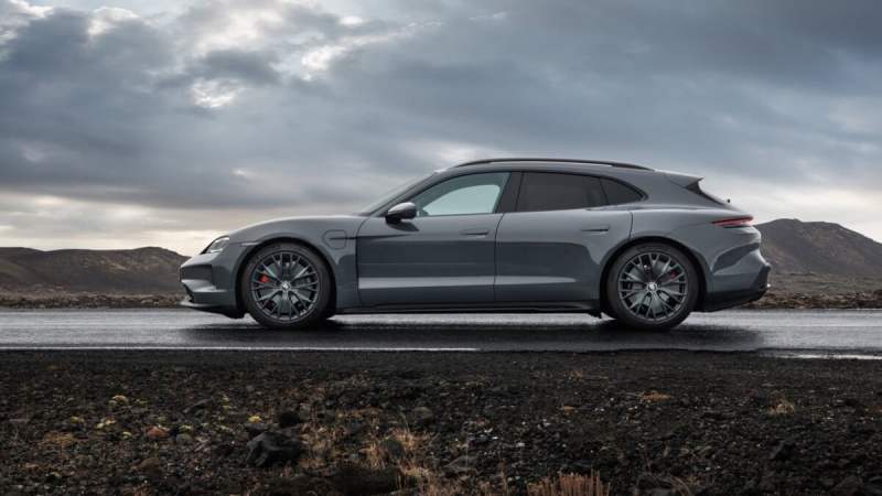 Porsche tranche : le Taycan et le futur 718 restent 100 % électriques mais avec moins de versions