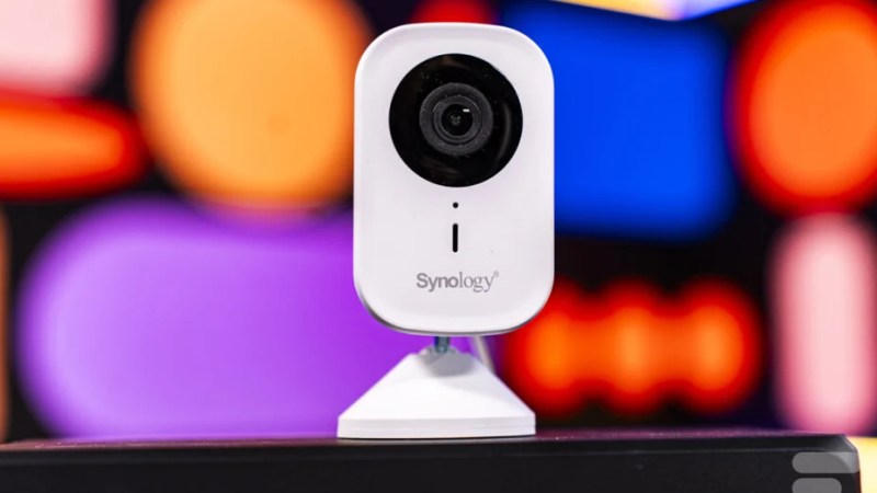 Test de la Synology CC400W : une caméra d’intérieur boostée à l’IA avec les NVR Synology