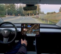 Tesla veut prouver à quel point son option la plus chère est utile et ultra-performante