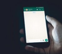 WhatsApp : cette nouvelle fonction vous permettra de savoir d’où viennent les photos qu’on vous envoie