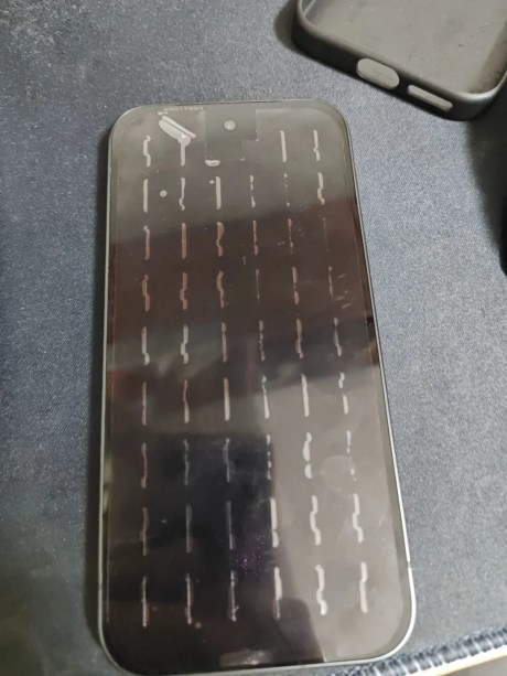 Pixel-9a-prototype-feni_book-twitter-1-1000w-1333h.jpg