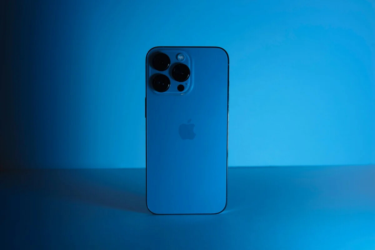 EU Demands Unprecedented Opening of iPhone and iPad - News Directory 3