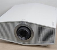 Test du Sony Bravia 8 Projector VPL-XW6100ES : le meilleur du Home Cinéma