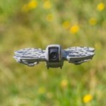 DJI Neo : ce drone 4K de poche revient en promotion chez plusieurs e-commerçants