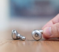 Côté look, les Xiaomi Buds 5 sont plutôt une réussite