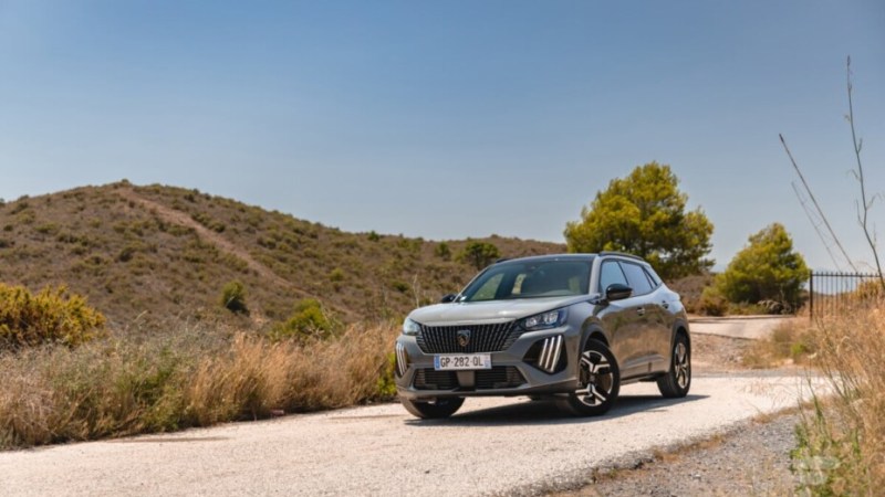 Pour faire face à la concurrence, Peugeot baisse drastiquement le prix de son SUV électrique