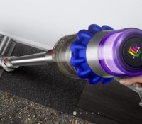 La Fnac brade à -30 % ce balai aspirateur premium Dyson avec laser intégré pour la nouvelle année