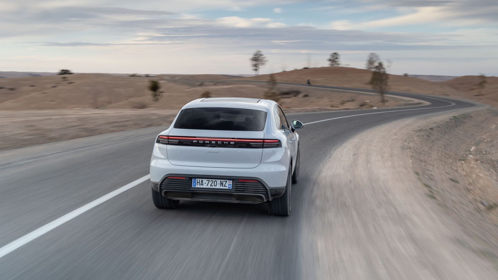 Volte-face de Porsche sur la voiture Ã©lectrique, BYD explose les records et Xpeng impressionne...