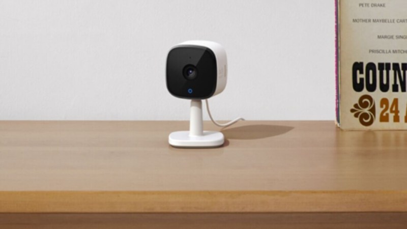 Amazon brade à tout petit prix cette caméra de surveillance connectée qui filme en 2K