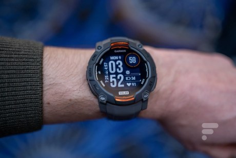 Garmin Instinct 3 Solar écran éteint