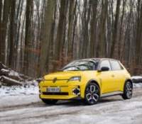 Renault 5 E-Tech // Source : Jean-Baptiste Passieux - Frandroid Renault 5 E-Tech // Source : Jean-Baptiste Passieux - Frandroid