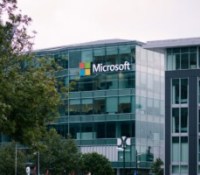 Microsoft investit 80 milliards de dollars dans « l’électricité de notre époque »