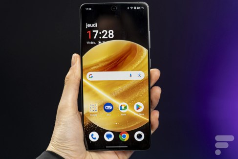 OnePlus 13R // Source : Chloé Pertuis pour Frandroid