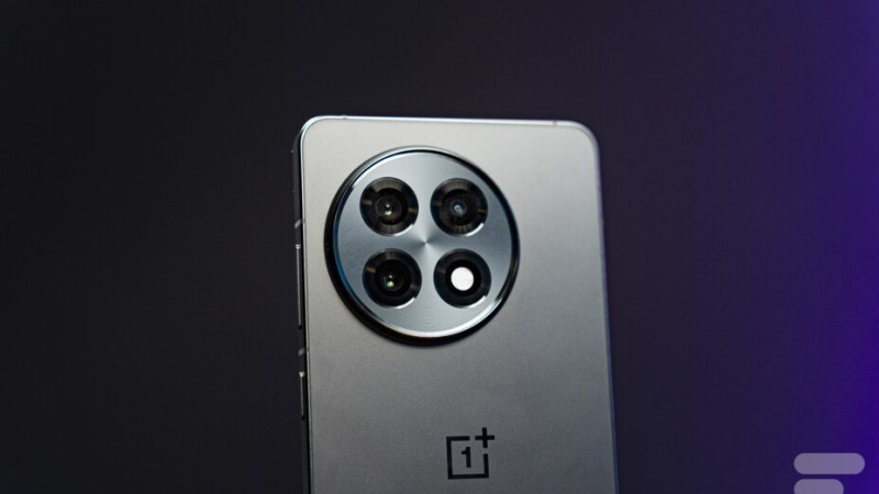OnePlus 13R : ce smartphone premium est en cours de déstockage sur la boutique officielle 