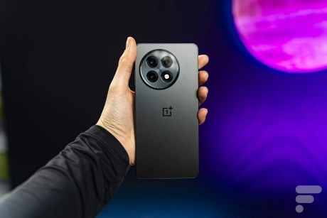 OnePlus 13R 11
