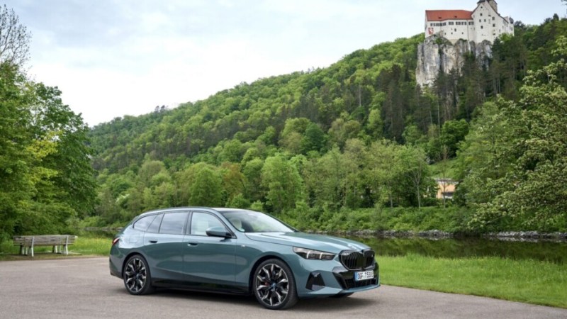 BMW booste l’autonomie de sa berline électrique sans augmenter la capacité de sa batterie : mais comment a-t-il fait ?