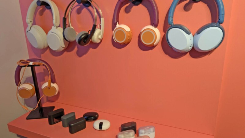 Philips Audio dévoile sa nouvelle gamme 2025 : des casques, des écouteurs et des lecteurs tout-en-un