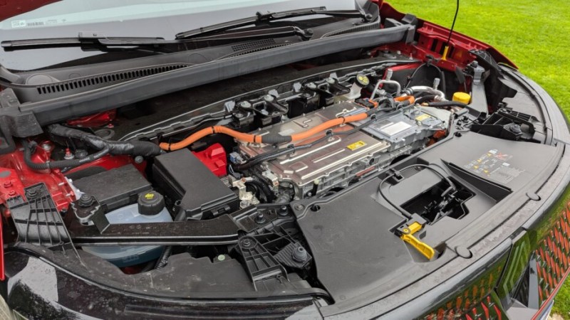 Voici la solution de Renault pour mettre un moteur essence dans une voiture électrique Voici la solution de Renault pour mettre un moteur essence dans une voiture électrique