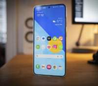 Le Samsung Galaxy S24 // Source : Geoffroy Husson - Frandroid Le Samsung Galaxy S24 // Source : Geoffroy Husson - Frandroid