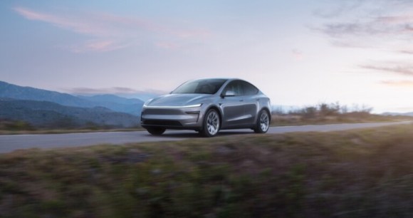 Le nouveau Tesla Model Y arrive en France : voici son prix et toutes ses améliorations