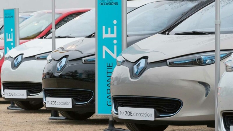 Voiture électrique d’occasion : voici le classement des modèles qui se revendent le mieux (et le moins bien) Voiture électrique d’occasion : voici le classement des modèles qui se revendent le mieux (et le moins bien)