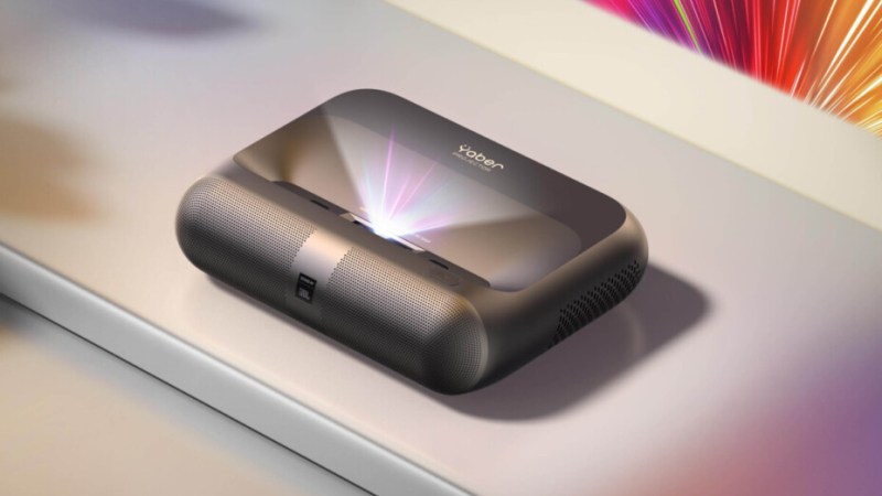 Deux nouveaux vidéoprojecteurs compacts lancés par Yaber au CES 2025, dont un ultra courte focale