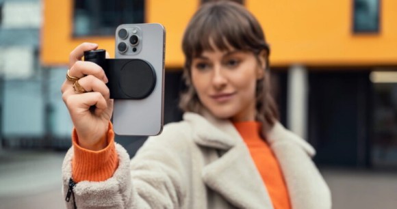 Leica veut transformer votre iPhone en un véritable appareil photo grâce à cet accessoire