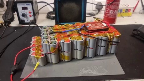 Batterie vélo électrique puffs montage 4