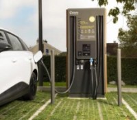 Cette technologie va (enfin) résoudre l’un des plus gros problèmes de la recharge des voitures électriques