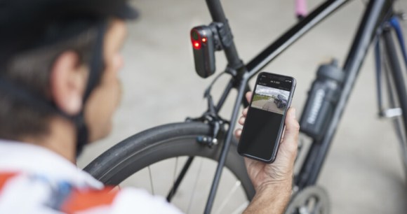 Éclairage vélo : ce changement de loi oblige Garmin à mettre à jour ses radars