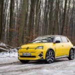 J’ai roulé 1000 km en Renault R5 électrique dans les pires conditions : voici comment elle s’est débrouillée