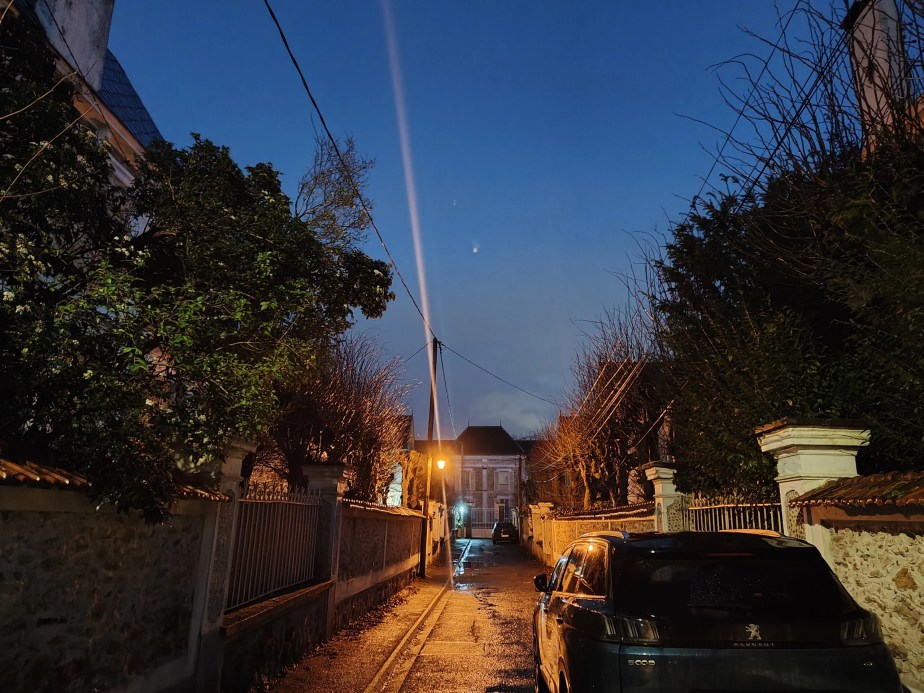 oplus_0