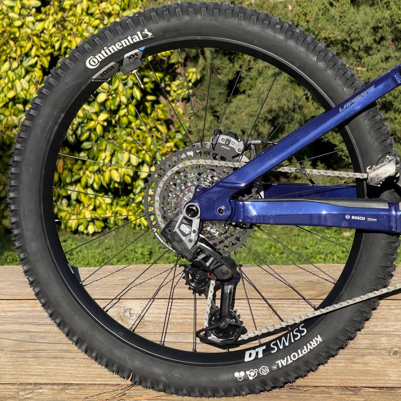 Lapierre Overvolt 2025 roue arrière