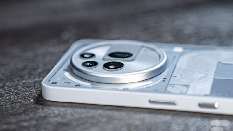 Nothing Phone (3a) Pro + Buds 2a&nbsp;: le pack immanquable à -30% pour finir l’année en beauté