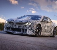 « Hisser le plaisir de conduire au niveau supérieur » : comment BMW veut rendre ses voitures électriques sexy