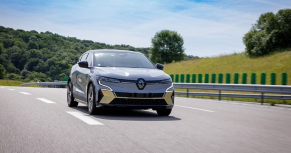 Les futures Renault Mégane et Scénic électriques auraient pu se recharger en 10 minutes : pourquoi ça ne se fera pas