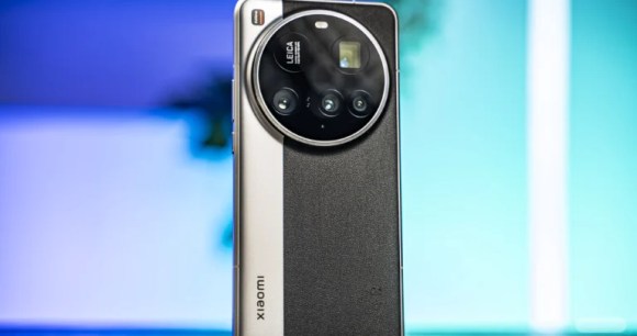 Xiaomi 15 Ultra // Source : Chloé Pertuis - Frandroid