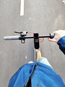Xiaomi Electric Scooter 5 Max conduite