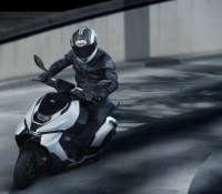 Ce scooter électrique 125 cc avec 190 km d’autonomie est doté d’un meilleur rapport qualité-prix après 1 000 € de remise