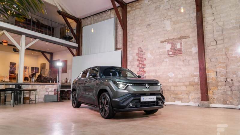 Pas donné et lent à recharger&nbsp;: le pari risqué du Suzuki e Vitara, la première voiture électrique de la marque