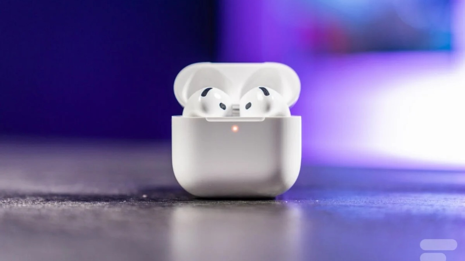 فهم جميع اللغات بفضل AirPods ... تعمل Apple هناك