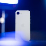 L’iPhone 16e est plus résistant qu’on ne le pensait et réserve une bonne surprise côté réparabilité