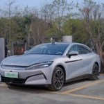 BYD lance la recharge la plus rapide au monde pour les voitures électriques : 4 fois plus puissant que Tesla