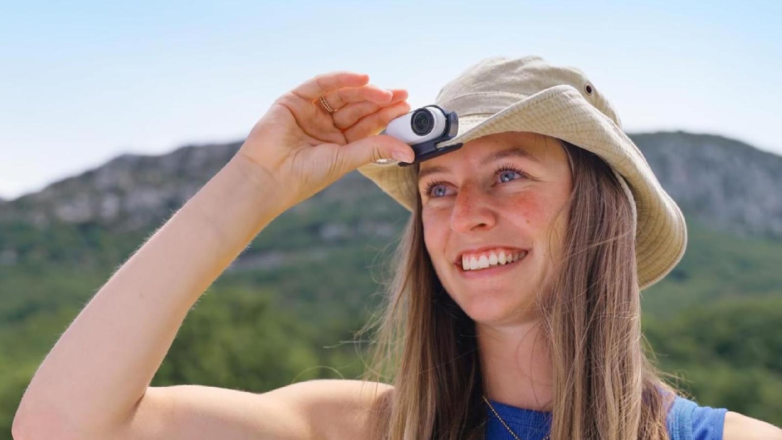 Insta360 Go 3S : cette action cam trÃ¨s lÃ©gÃ¨re (seulement 39 g) est Ã  un super prix sur...