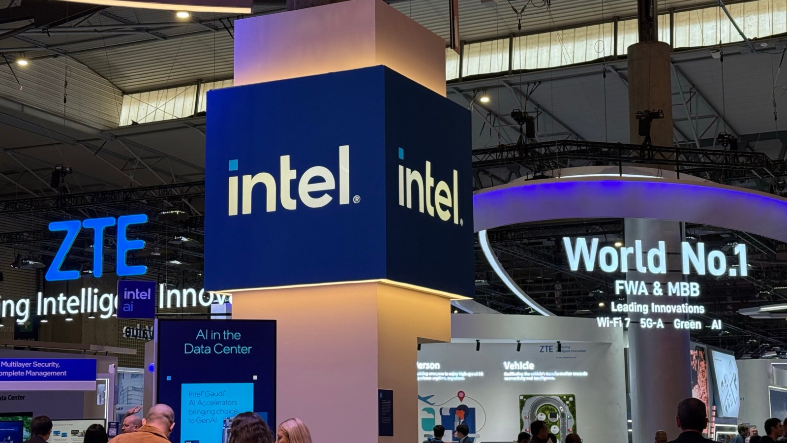5 ans aprÃ¨s le divorce, Intel veut de nouveau se rapprocher dâ€™Apple, mais Ã  quel prix ?