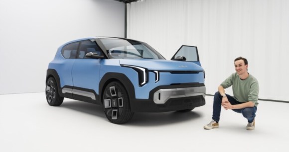 On a vu la future voiture électrique de Kia qui veut concurrencer la Renault 4 E-Tech : l’EV2 Concept