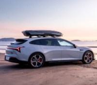 Des employés qui « passent leur temps sur leur téléphone », une marque de Stellantis en difficulté et le succès des bornes de Tesla – Récap’ Survoltés